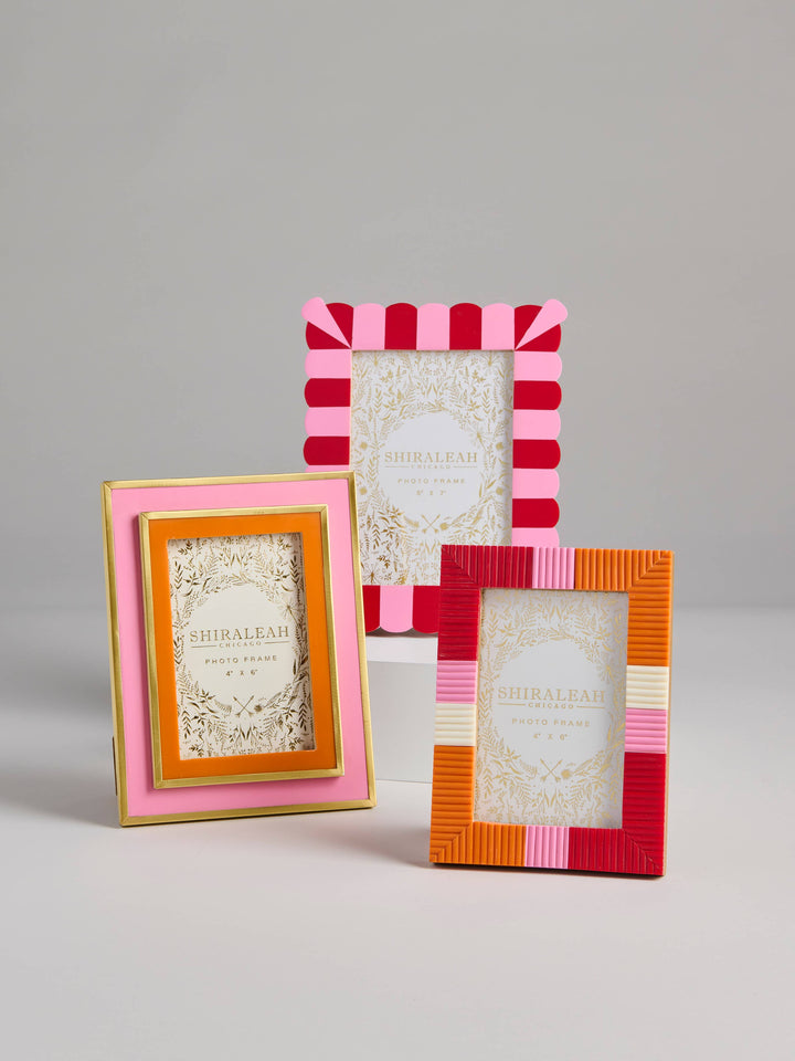 Viva Scalloped 5" x 7" Picture Frame