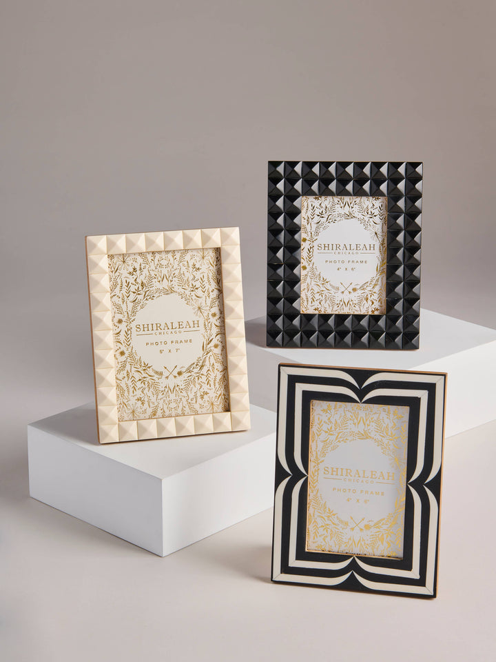 Roma Graphic Picture Frame, Black 4" x 6"